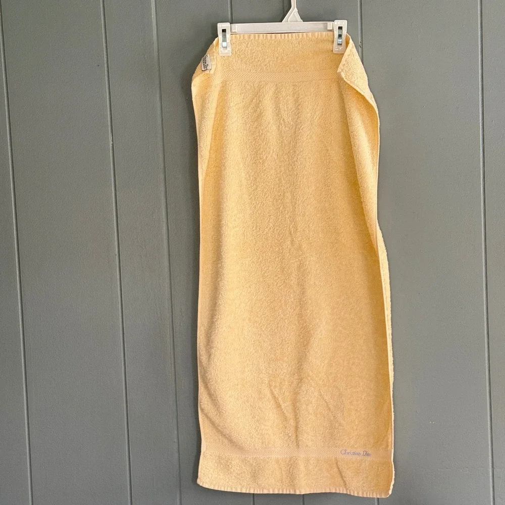 Vtg Christian Dior Linge de Maison Guest Towel‎ Set 2 Buttercream Yellow Cotton